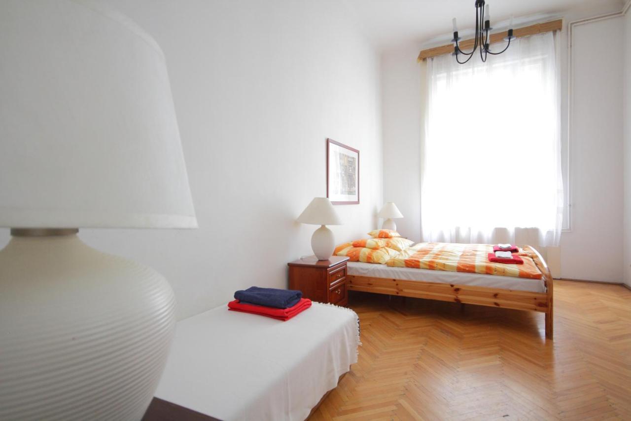 Blue Rose Apartment ブダペスト エクステリア 写真